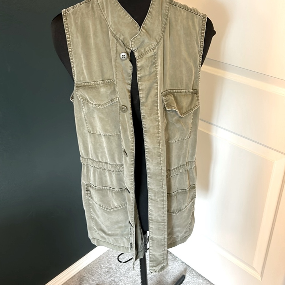 Universal Threads Army Green Utility Vest M
